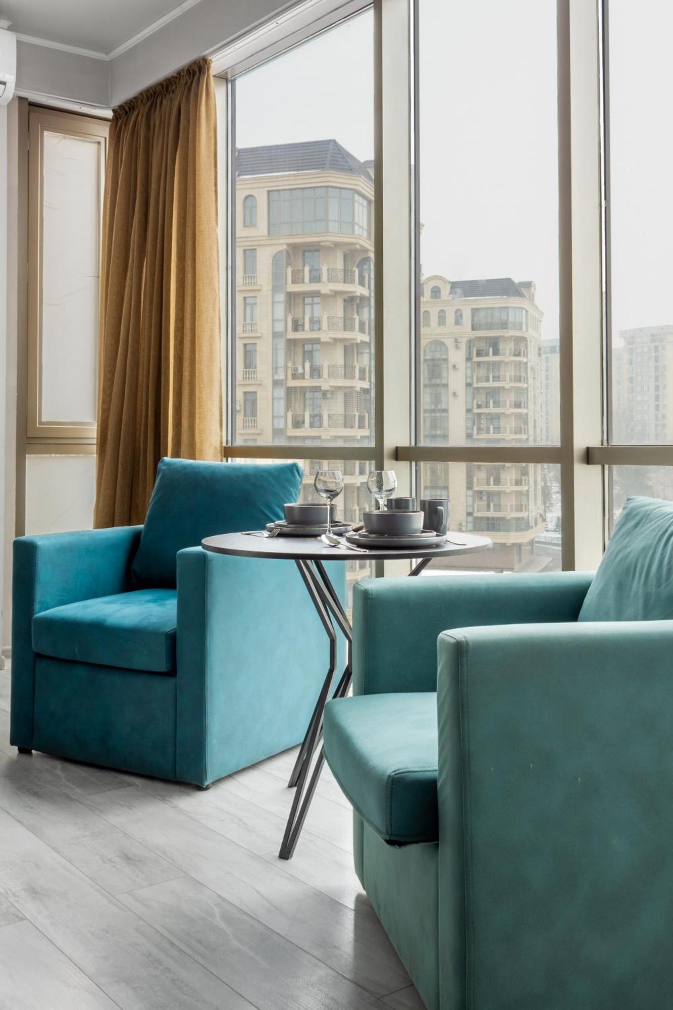 9Th And 6Th Floor Stylish Apartments With Mountainvista Bishkek Ngoại thất bức ảnh